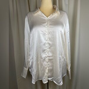 Banana Republic Ivory Satin Button Down Shirt